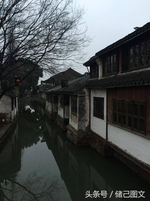 棉衣用洗衣机洗过后变成一坨一坨的怎么办游戏画面